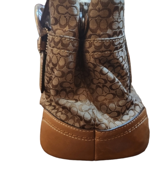 Coach Soho Mini SignatureTote Brand New With Tags Condition is Very Good - Picture 8 of 13